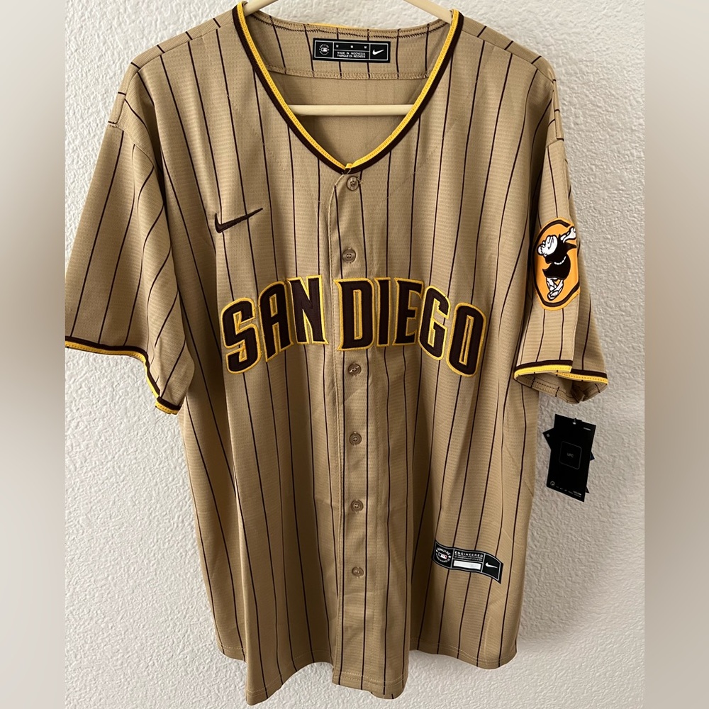 NWT Padres Jersey